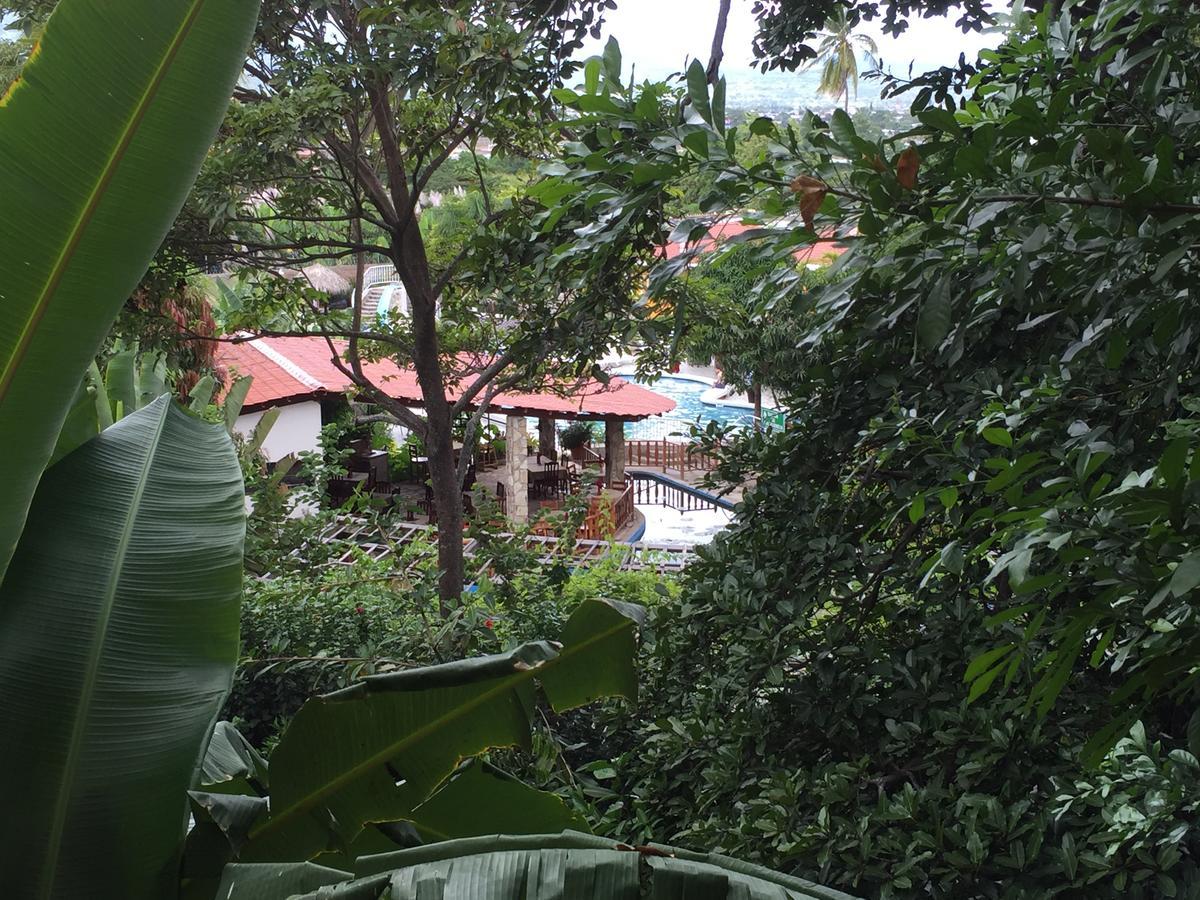 Apart Hotel Acuarious De Luis เอสเตลิ ภายนอก รูปภาพ